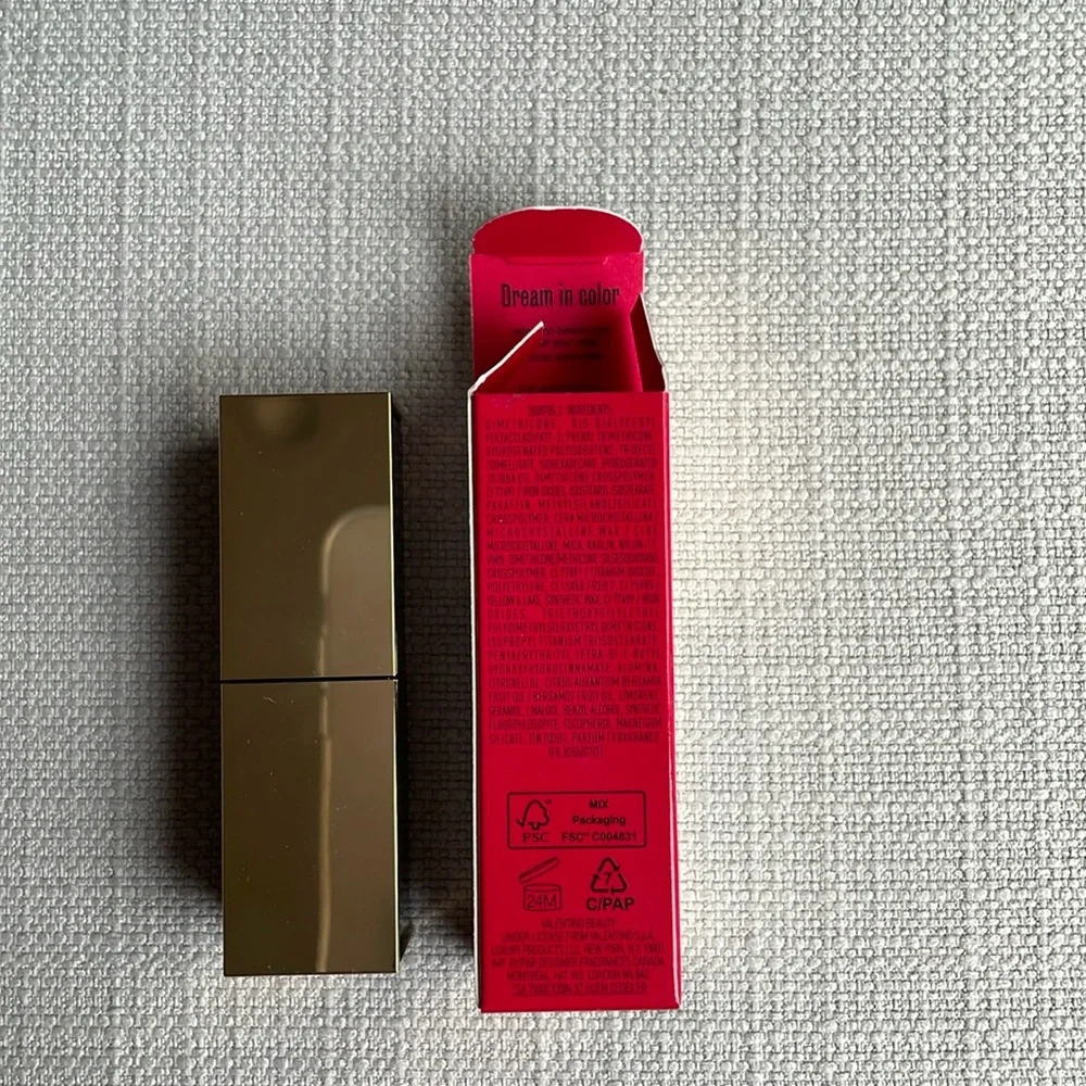 Rosso Valentino MATTE High Pigment Refillable Lipstick 111A